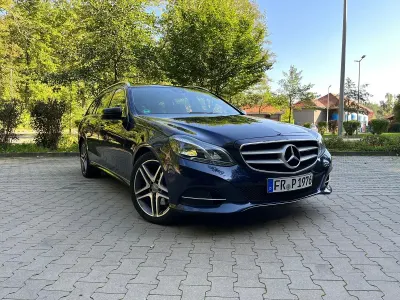 Gebraucht Mercedes E250 204 PS (150 kW) 2013 Blau Kombi