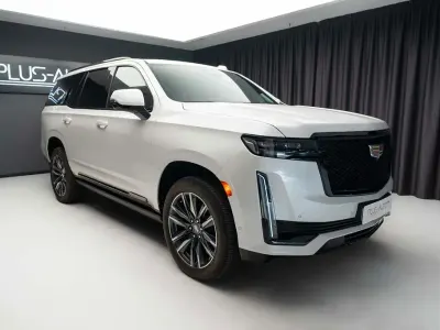 Gebraucht Cadillac Escalade 426 PS (313 kW) 2024 Weiß SUV