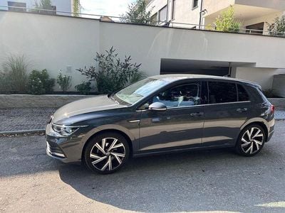 Grau Gebraucht 2022 VW Golf Style Limousine | 23.000 € (Fairer Preis)