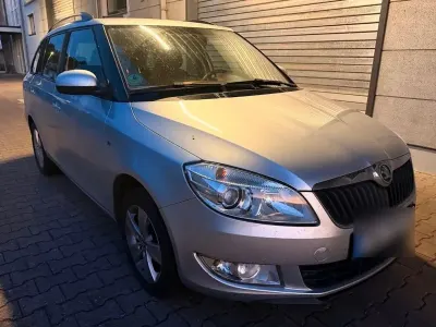 Gebraucht Skoda Fabia Fresh 90 PS (66 kW) 2014 Grau Kombi