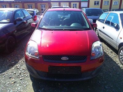 Gebraucht Ford Fiesta Ambiente 69 PS (50 kW) 2006 Kleinwagen