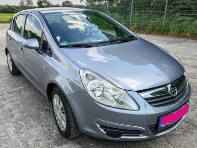 Gebraucht Opel Corsa Edition 90 PS (66 kW) 2007 Silber Kleinwagen