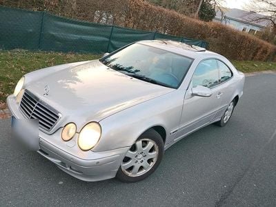Second-hand Mercedes CLK200 130 CP (95 kW) 2001 Argintiu Coupe