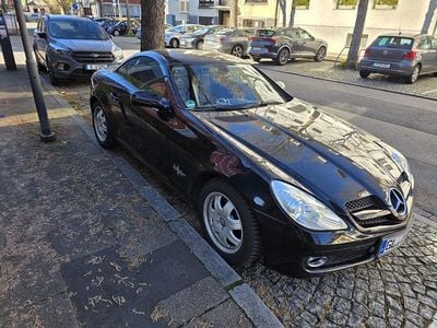 Gebraucht Mercedes SLK200 184 PS (135 kW) 2010 Schwarz Cabrio