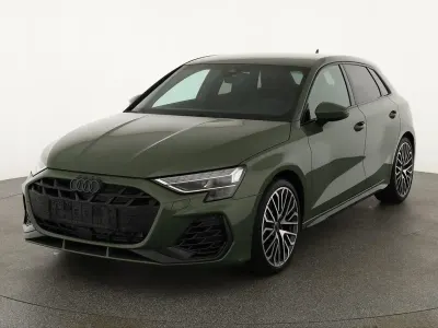 Gebraucht Audi S3 333 PS (244 kW) 2025 Distriktgrün metallic Limousine