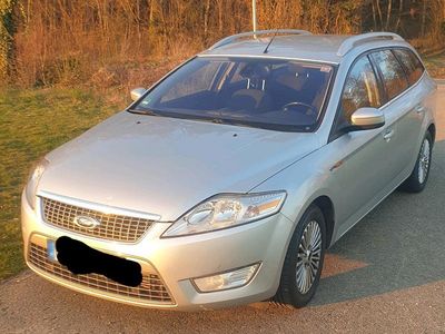 Gebraucht Ford Mondeo 140 PS (102 kW) 2011 Silber Kombi