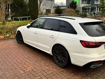 Weiß Gebraucht 2020 Audi A4 S-Line Kombi | 14.900 € (Fairer Preis)