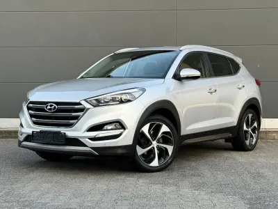 Gebraucht Hyundai Tucson Style 116 PS (85 kW) 2017 Silber SUV