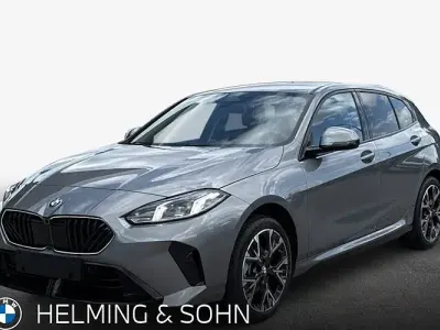 Neu BMW 118 Performance 150 PS (110 kW) 2026 Silber Kleinwagen
