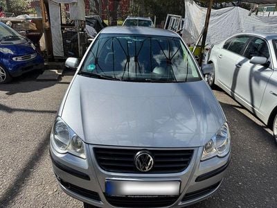 Gebraucht VW Polo Comfortline 69 PS (50 kW) 2009 Grau Kleinwagen