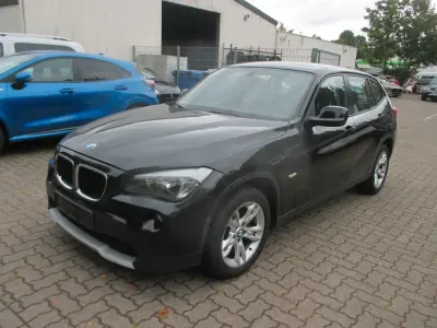 Gebraucht BMW X1 150 PS (110 kW) 2011 Schwarz SUV