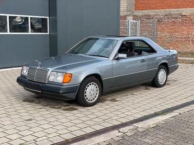 Usata Mercedes 230 132 CV (97 kW) 1992 Grigio Coupé