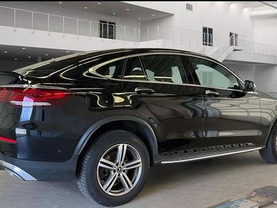 Mercedes GLC300e