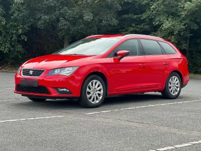 Gebraucht Seat Leon ST Style 105 PS (77 kW) 2015 Rot Kombi