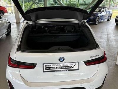 Gebraucht BMW 330e M Sport 184 PS (135 kW) 2023 Kombi