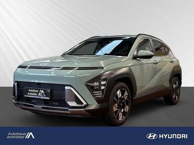 Neu Hyundai Kona Prime 170 PS (125 kW) 2026 Grün SUV