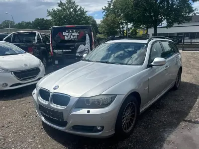 Gebraucht BMW 320 177 PS (130 kW) 2009 Silber Kombi