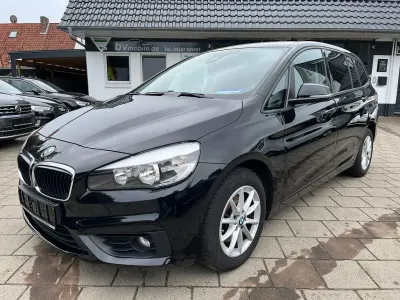 Gebraucht BMW 218 Gran Tourer Advantage 150 PS (110 kW) 2015 Schwarz Van / Kleinbus