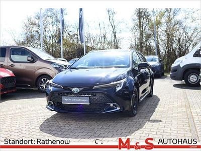 Second-hand Toyota Corolla Team 196 CP (144 kW) 2023 Negru Break