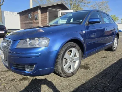 Gebraucht Audi A3 Attraction 102 PS (75 kW) 2006 Blau Kleinwagen