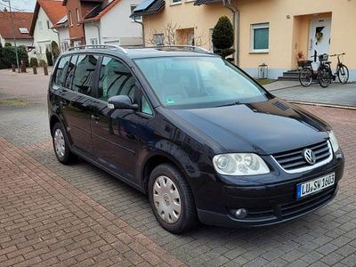 Gebraucht VW Touran Highline 140 PS (102 kW) 2004 Schwarz Van / Kleinbus