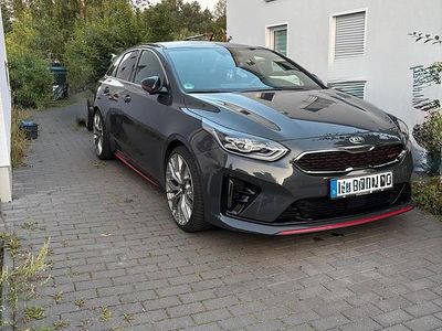 Kia ProCeed GT