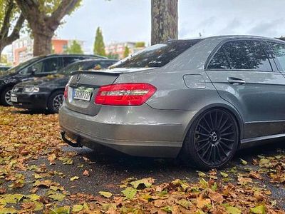 Gebraucht Mercedes E250 204 PS (150 kW) 2010 Limousine
