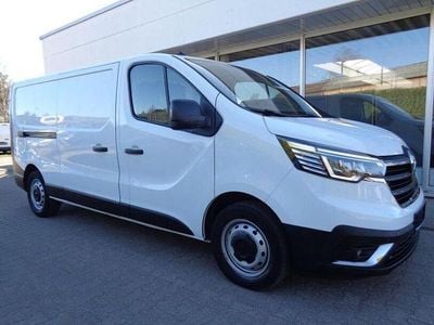 Gebraucht Renault Trafic Komfort 131 PS (96 kW) 2023 Weiß Van / Kleinbus