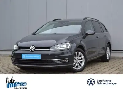 Gebraucht VW Golf VII Comfortline 116 PS (85 kW) 2018 Grau Kombi