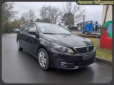 Gebraucht Peugeot 308 SW Active 132 PS (97 kW) 2019 Schwarz (schwarz (original)) Kombi