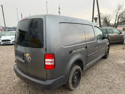 Gebraucht VW Caddy Maxi 105 PS (77 kW) 2012 Grau Van / Kleinbus
