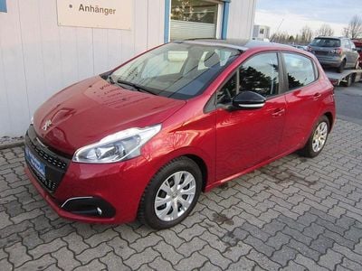 Gebraucht Peugeot 208 Active 82 PS (60 kW) 2017 Other Kleinwagen