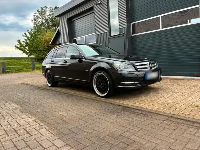 Gebraucht Mercedes C220 170 PS (125 kW) 2011 Kombi