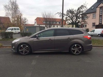 gebraucht Ford Focus Titanium