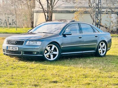 Grau Gebraucht 2005 Audi A8 Limousine | 6.000 €