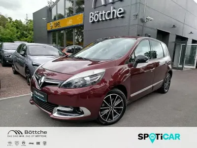 Gebraucht Renault Scenic E-Tech Bose Edition 132 PS (97 kW) 2016 Rot Van / Kleinbus