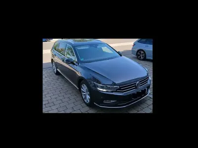 Gebraucht VW Passat Elegance 190 PS (139 kW) 2020 Grau Kombi