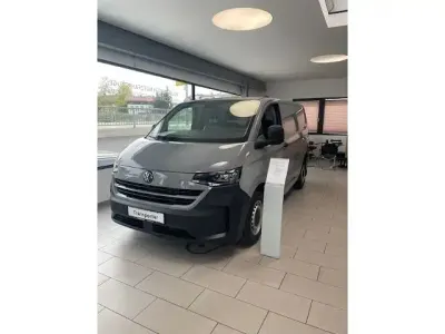 Usata VW Transporter 150 CV (110 kW) 2025 Grigio Furgone