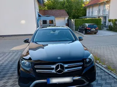 Gebraucht Mercedes GLC220 170 PS (125 kW) 2017 Schwarz SUV