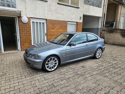 BMW 325