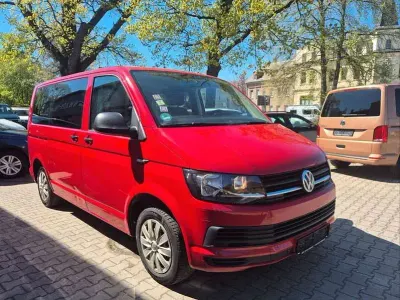 Używany VW T6 150 KM (110 kW) 2018 Czerwony Van