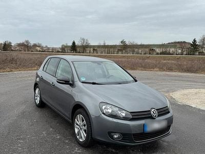 Usata VW Golf VI 105 CV (77 kW) 2011 Grigio Utilitaria