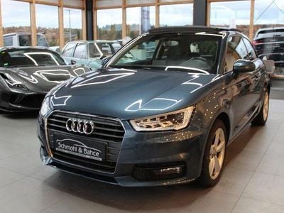Gebraucht Audi A1 Design 95 PS (69 kW) 2015 Blau Kleinwagen