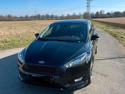 Gebraucht Ford Focus ST 182 PS (133 kW) 2018 Schwarz Kombi
