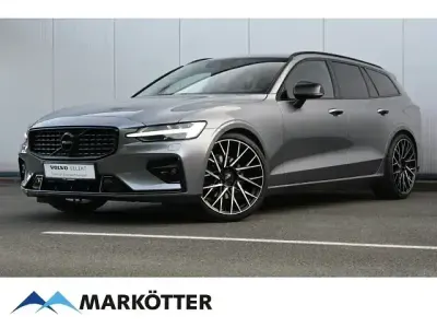 Usado Volvo V60 R-Design 197 HP (144 kW) 2021 Cinzento Carrinha