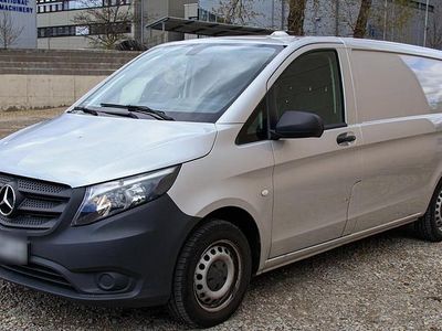 Gebraucht Mercedes Vito 163 PS (119 kW) 2016 Silber Van