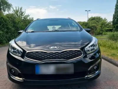 Używany Kia Ceed 135 KM (99 kW) 2017 Czarny Hatchback