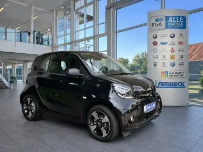 Gebraucht Smart ForTwo Electric Drive Exclusive 60 kW (82 PS) 2023 Schwarz