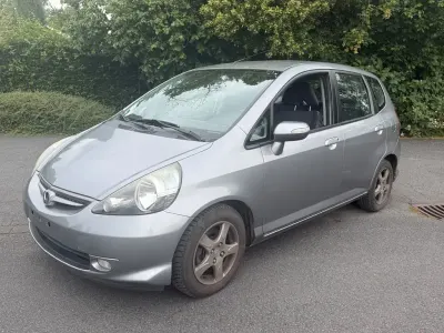 Gebraucht Honda Jazz 83 PS (61 kW) 2008 Silber Kleinwagen