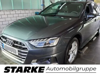 Używany Audi A4 Advanced 204 KM (150 kW) 2022 Szary Kombi